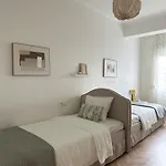 Apartman Junto Al Castillo De Ponferrada, Luminoso Y Tranquilo *